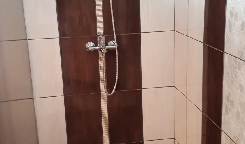 Cs�ka Apartman P�pa - Augusztus 20. (min. 4 �j)