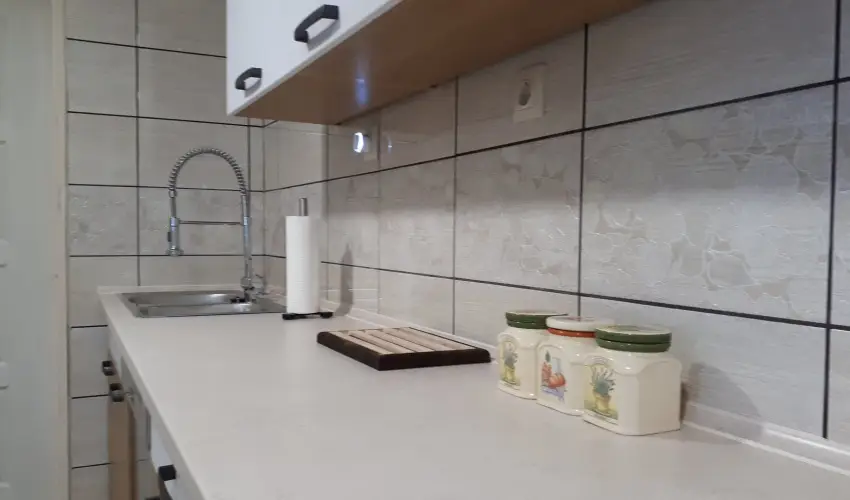 Cs�ka Apartman P�pa - Augusztus 20. (min. 4 �j)