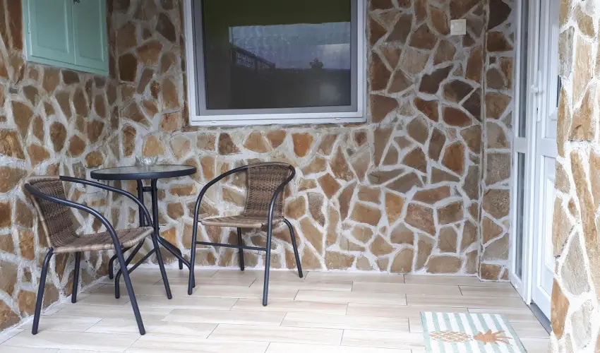 Cs�ka Apartman P�pa - Augusztus 20. (min. 4 �j)