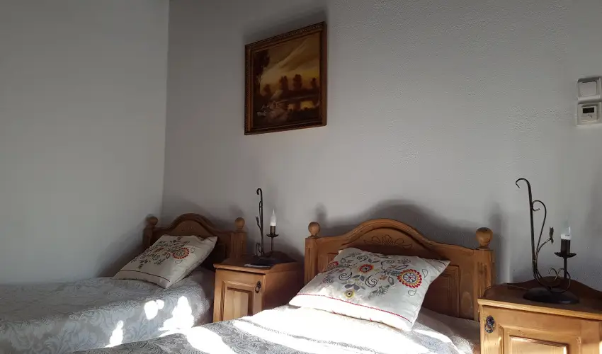 Czirka Vendghz Tolcsva - Augusztus 20. (min. 2 j)