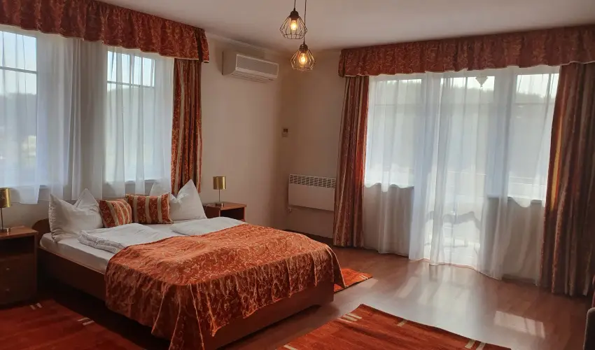 D&A Apartmanhz Egerszalk - Augusztus 20.