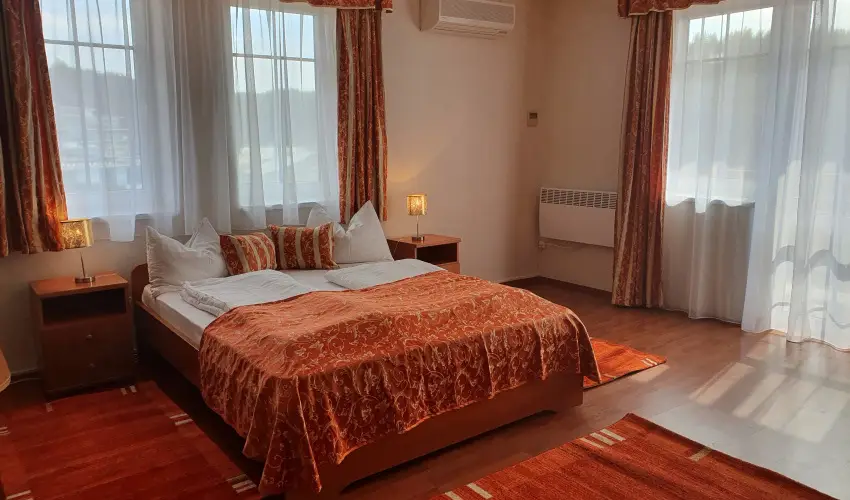 D&A Apartmanhz Egerszalk - Augusztus 20.