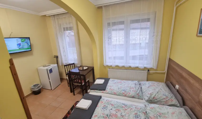 Dek Vendghz Hajdszoboszl - Augusztus 20. (min. 4 j)