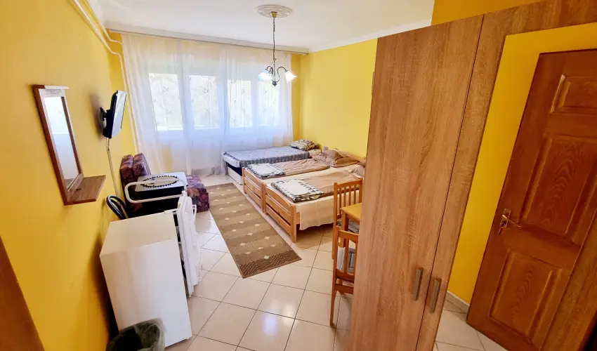 Dek Vendghz Hajdszoboszl - Augusztus 20. (min. 4 j)