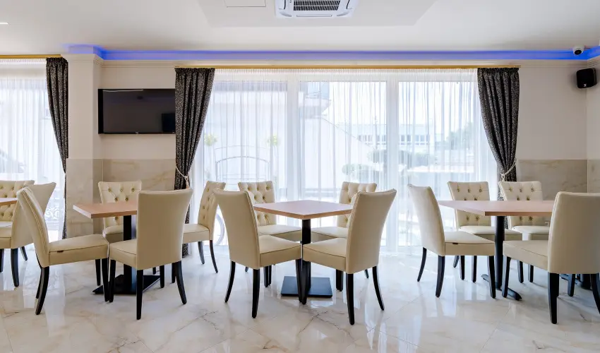 Diamond Panzi Hajdszoboszl - Augusztus 20. - teljes elrefizetssel (min. 2 j)