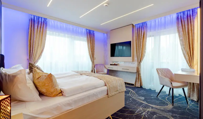 Diamond Panzi Hajdszoboszl - Augusztus 20. - teljes elrefizetssel (min. 2 j)