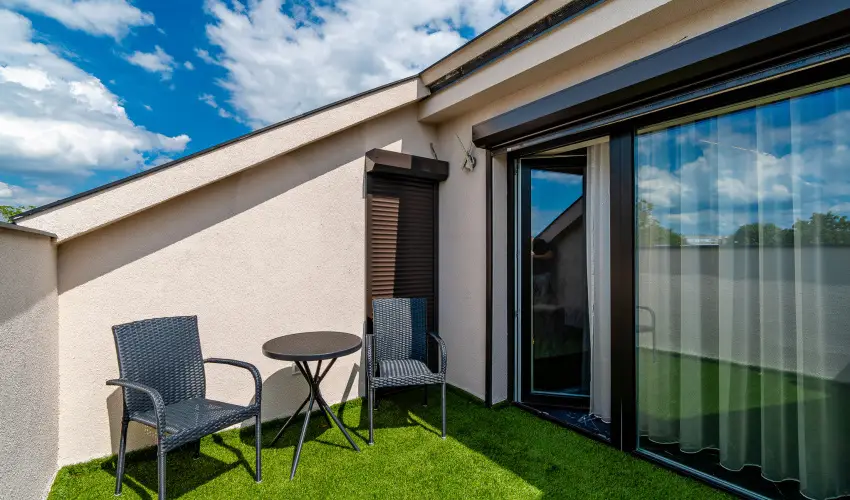 Diamond Panzi Hajdszoboszl - Augusztus 20. - teljes elrefizetssel (min. 2 j)