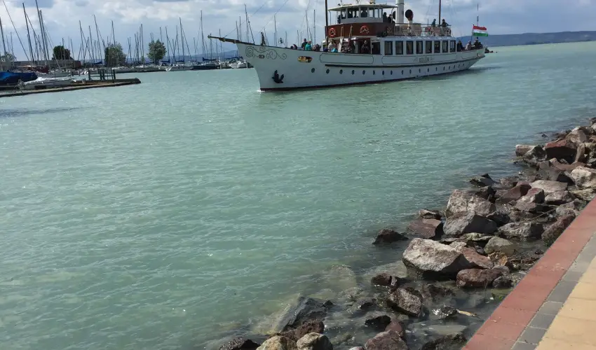 Dorina Wellness Apartman Sifok - Augusztus 20. (min. 5 j)