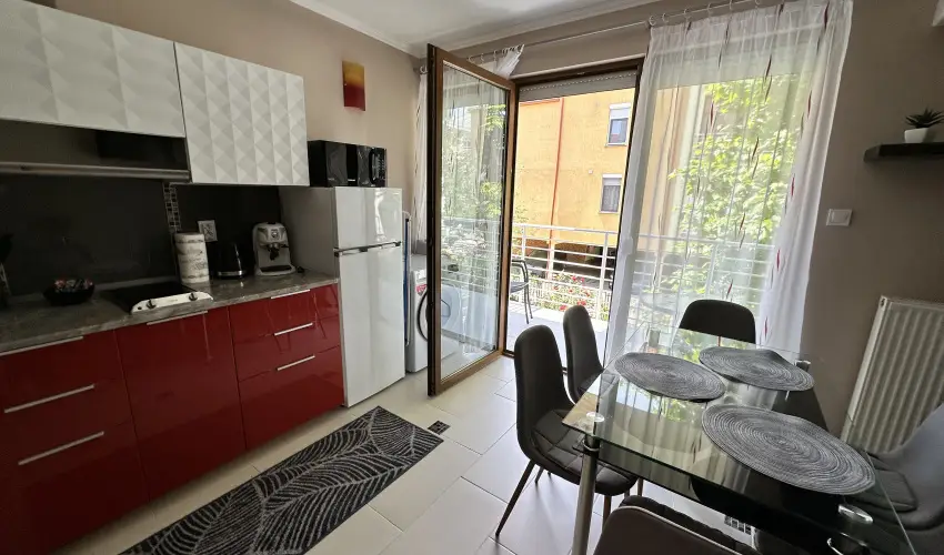 Dorina Wellness Apartman Sifok - Augusztus 20. (min. 5 j)