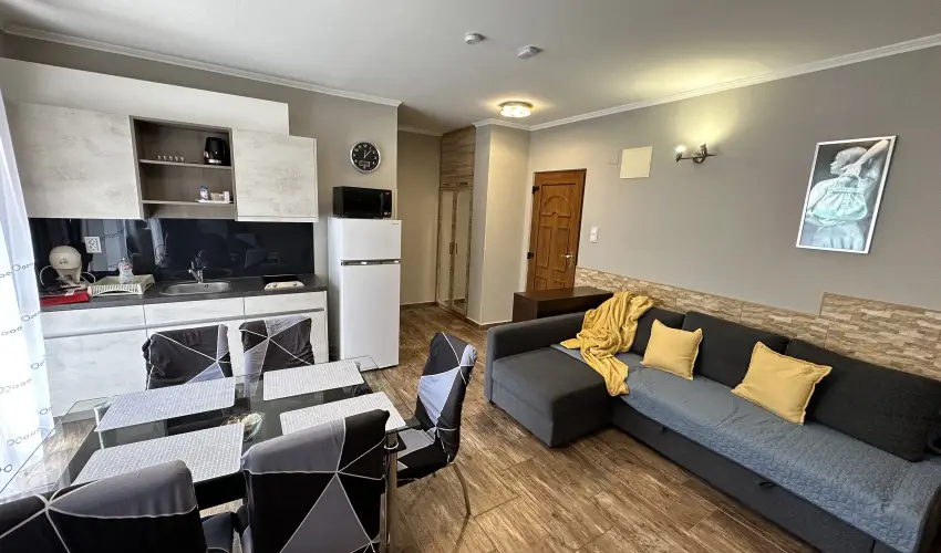 Dorina Wellness Apartman Sifok - Augusztus 20. (min. 5 j)