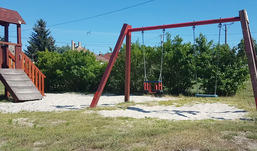 Duna-Beach Apartman Kimle - Augusztus 20. (min. 2 j)