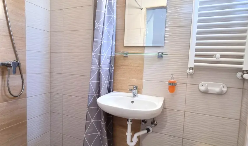 Duna-Beach Apartman Kimle - Augusztus 20. (min. 2 j)