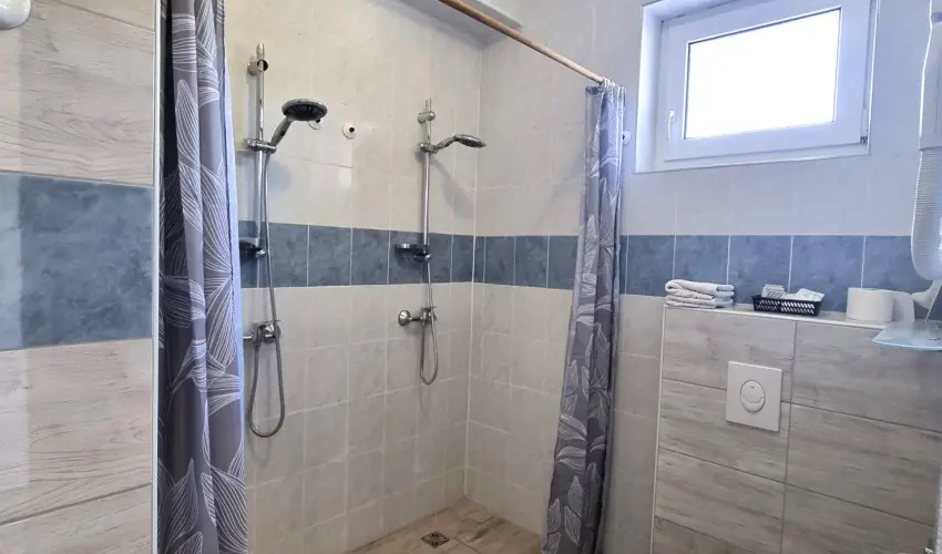 Duna-Beach Apartman Kimle - Augusztus 20. (min. 2 j)