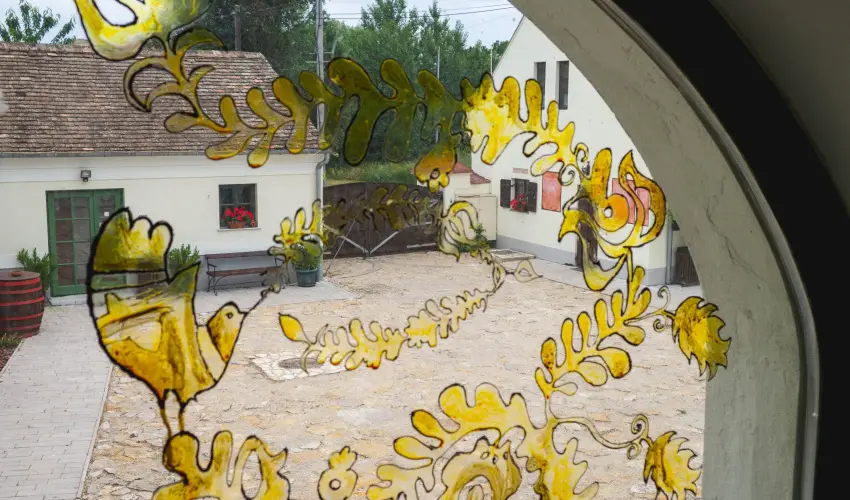 Edvy Malom Fogad� �s Barokk Udvarh�z P�pa - Augusztus 20. (min. 2 �j)