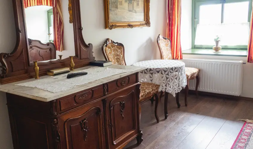 Edvy Malom Fogad� �s Barokk Udvarh�z P�pa - Augusztus 20. (min. 2 �j)