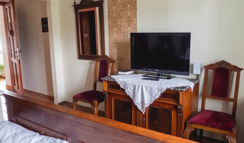 Edvy Malom Fogad� �s Barokk Udvarh�z P�pa - Augusztus 20. (min. 2 �j)