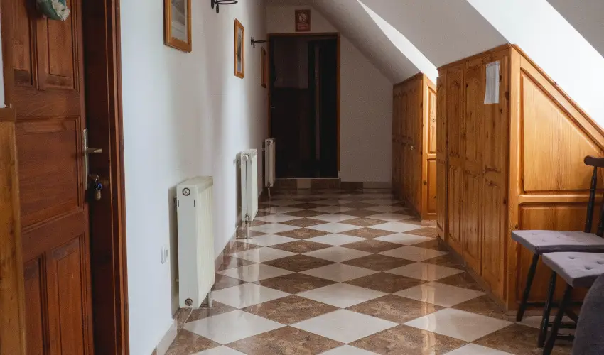 Edvy Malom Fogad� �s Barokk Udvarh�z P�pa - Augusztus 20. (min. 2 �j)