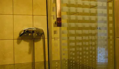 Edvy Malom Fogad� �s Barokk Udvarh�z P�pa