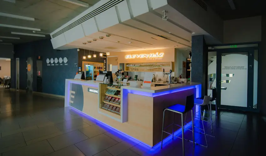 Eleven Business & Sport Hotel Jszrokszlls - Augusztus 20.