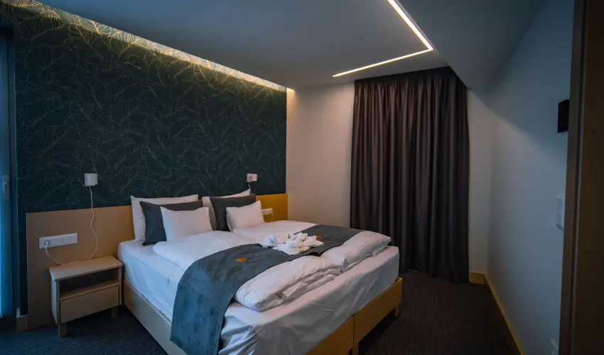 Eleven Business & Sport Hotel Jszrokszlls - Augusztus 20.