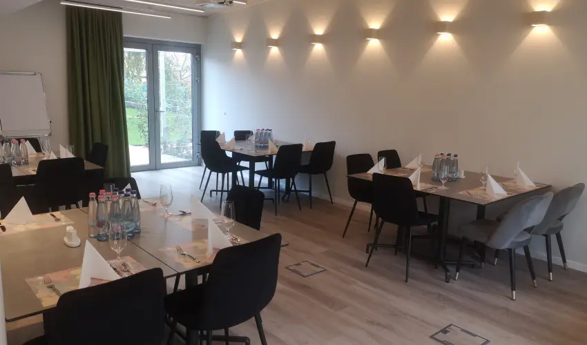 Eleven Business & Sport Hotel Jszrokszlls - Augusztus 20.