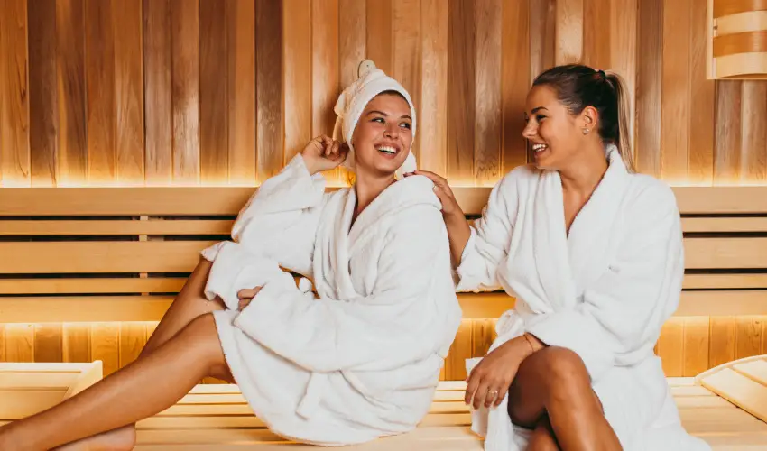 Eleven Business & Sport Hotel Jszrokszlls - Augusztus 20.