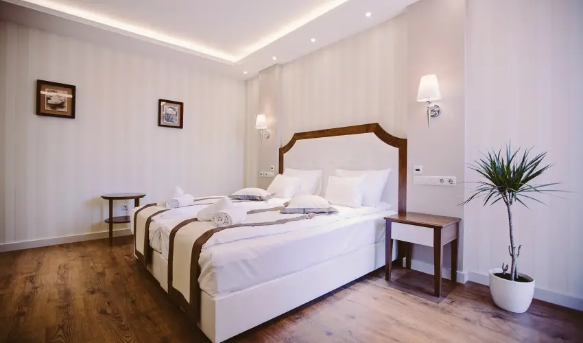 Elixr Medical Wellness Hotel Mrahalom - Augusztus 20. (min. 2 j)