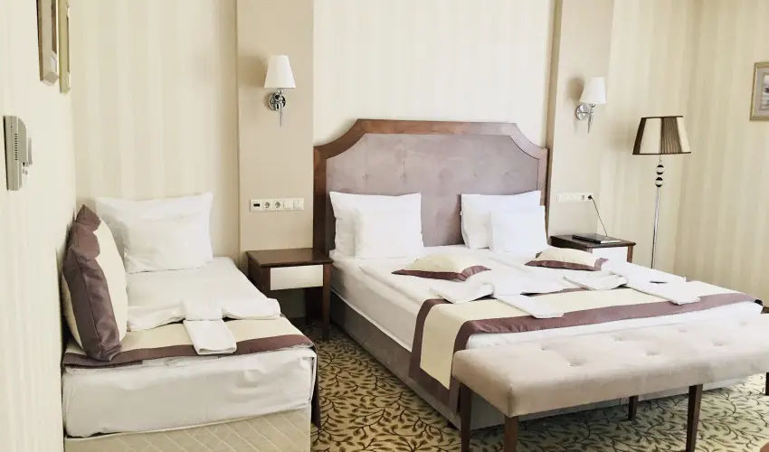 Elixr Medical Wellness Hotel Mrahalom - Augusztus 20. (min. 2 j)