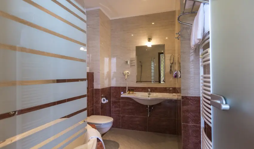 Elizabeth Hotel Gyula - Augusztus 20. (min. 3 �j)