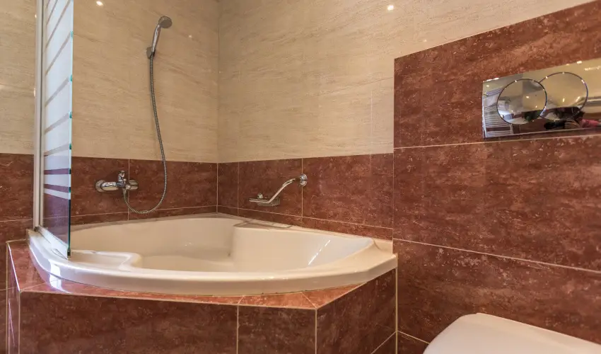 Elizabeth Hotel Gyula - Augusztus 20. (min. 3 �j)