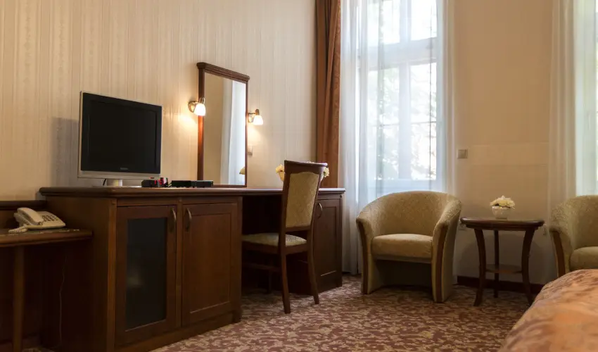 Elizabeth Hotel Gyula - Augusztus 20. (min. 3 �j)