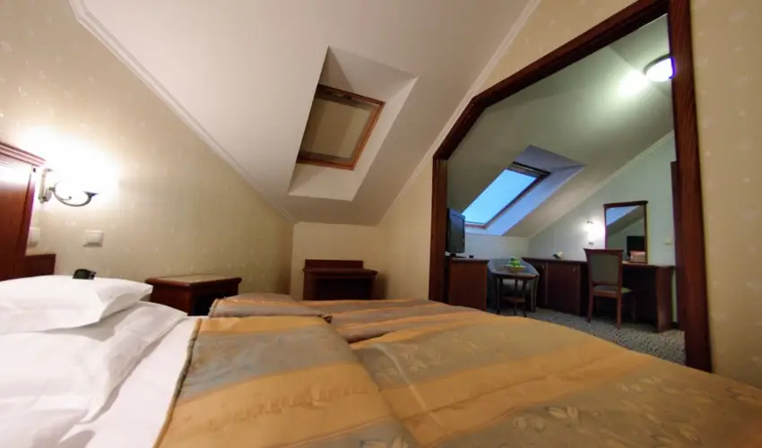 Elizabeth Hotel Gyula - Augusztus 20. (min. 3 �j)