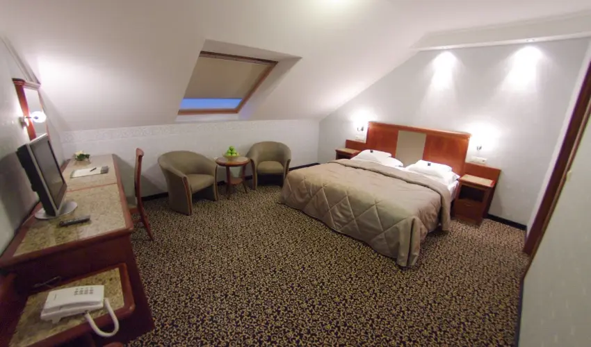 Elizabeth Hotel Gyula - Augusztus 20. (min. 3 �j)