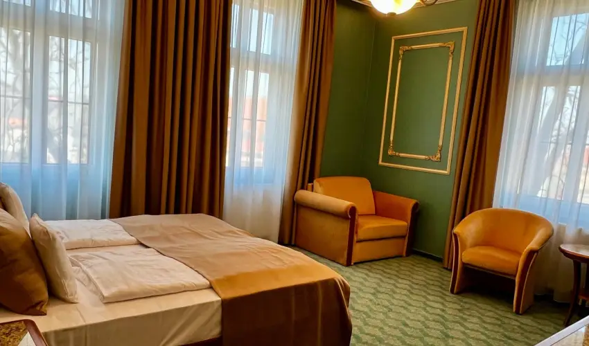 Elizabeth Hotel Gyula - Augusztus 20. (min. 3 �j)