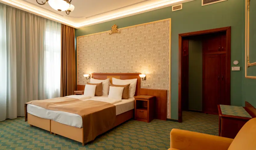 Elizabeth Hotel Gyula - Augusztus 20. (min. 3 �j)