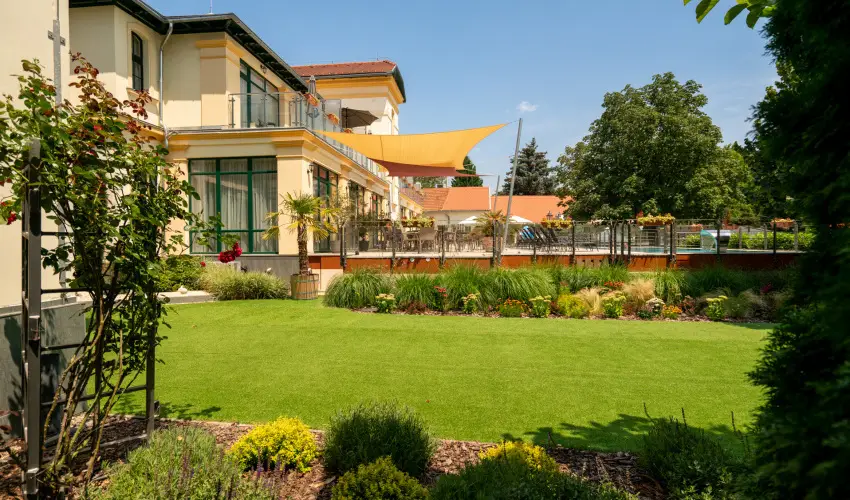 Elizabeth Hotel Gyula - Augusztus 20. (min. 3 �j)