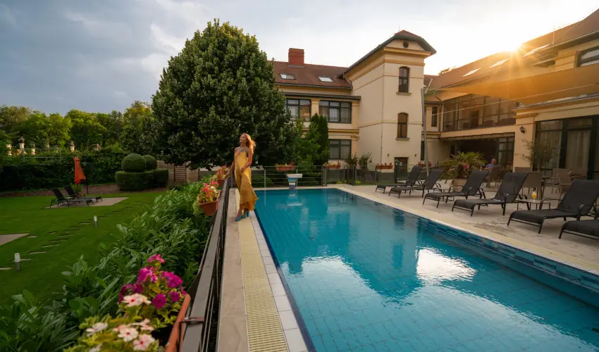 Elizabeth Hotel Gyula - Augusztus 20. (min. 3 �j)