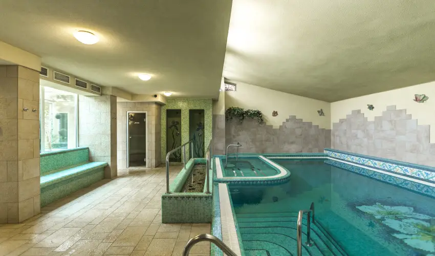 Elizabeth Hotel Gyula - Augusztus 20. (min. 3 �j)