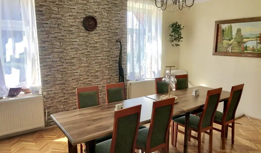 �lm�ny Vend�gh�z Csurg� - Augusztus 20.