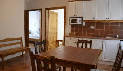 EMAN Apartmanh�z S�rv�r S�rv�r