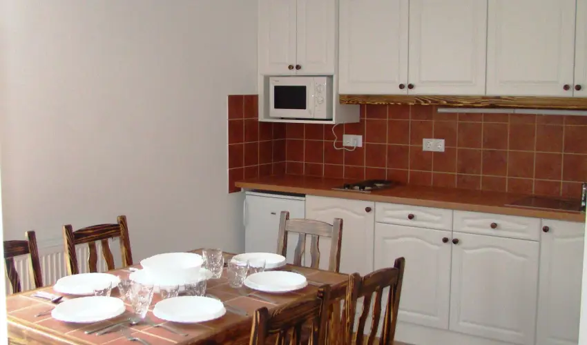 EMAN Apartmanh�z S�rv�r S�rv�r - Augusztus 20. (min. 2 �j)