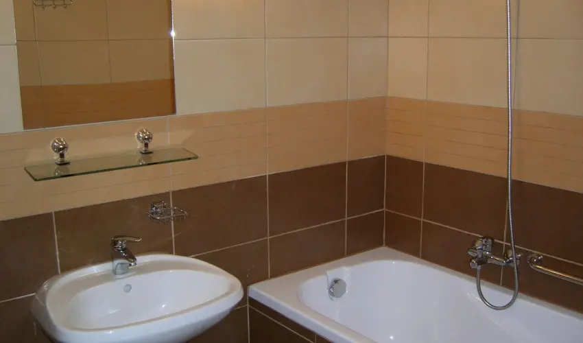 EMAN Apartmanh�z S�rv�r S�rv�r - Augusztus 20. (min. 2 �j)