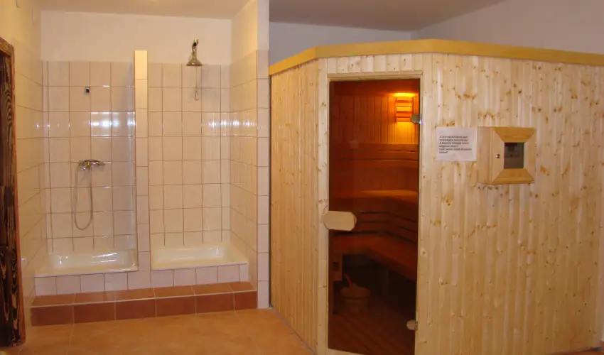 EMAN Apartmanh�z S�rv�r S�rv�r - Augusztus 20. (min. 2 �j)