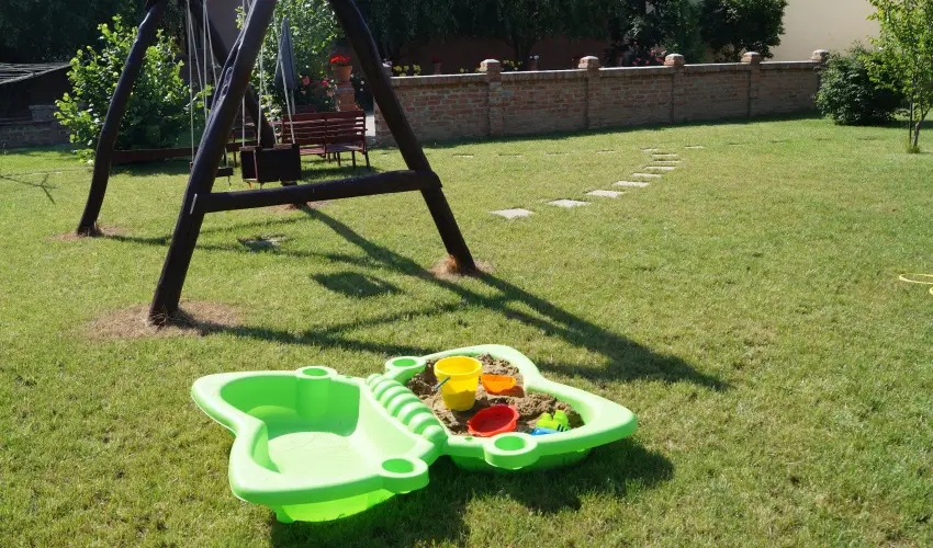 EMAN Apartmanh�z S�rv�r S�rv�r - Augusztus 20. (min. 2 �j)