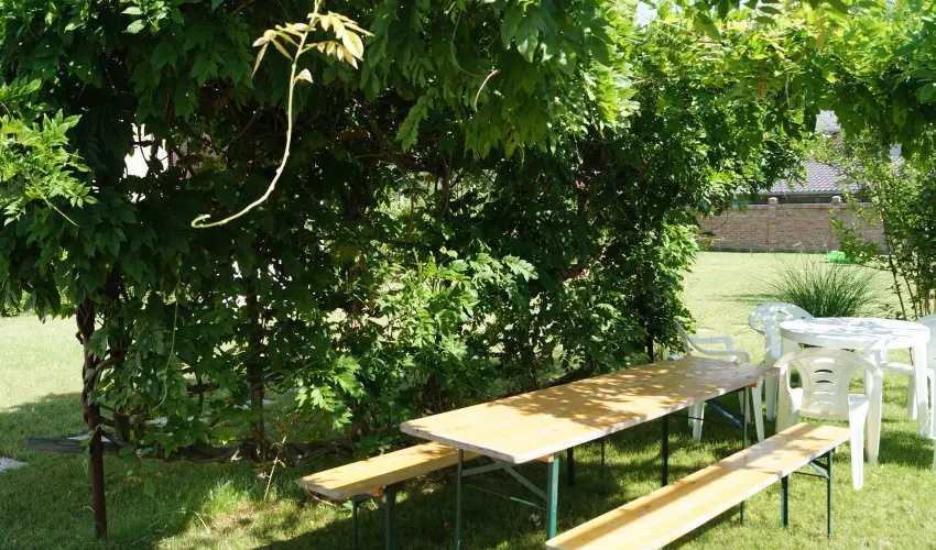 EMAN Apartmanh�z S�rv�r S�rv�r - Augusztus 20. (min. 2 �j)