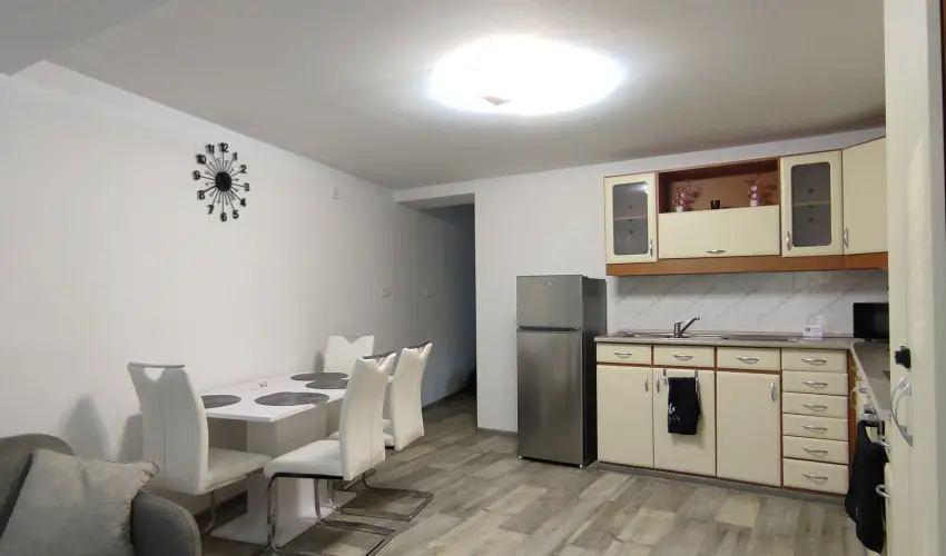 �nId�m Orosh�za Orosh�za - Augusztus 20.