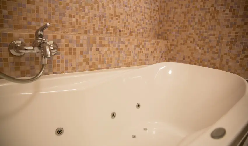 Erzsbet Nagy Szlloda Paks - Augusztus 20.