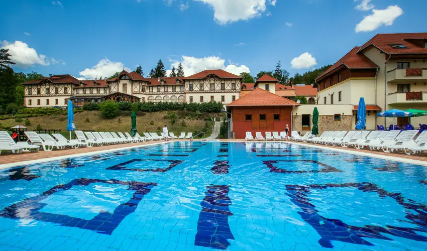 Erzs�bet Park Hotel Par�df�rd� - Augusztus 20.