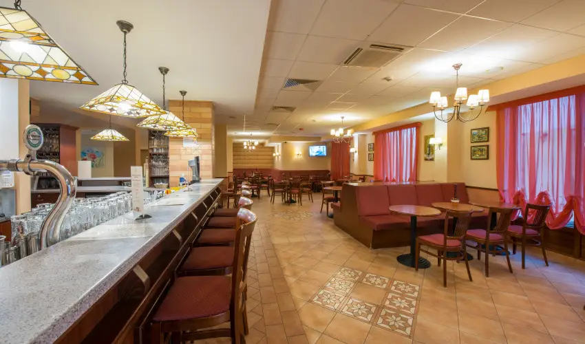 Erzs�bet Park Hotel Par�df�rd� - Augusztus 20.