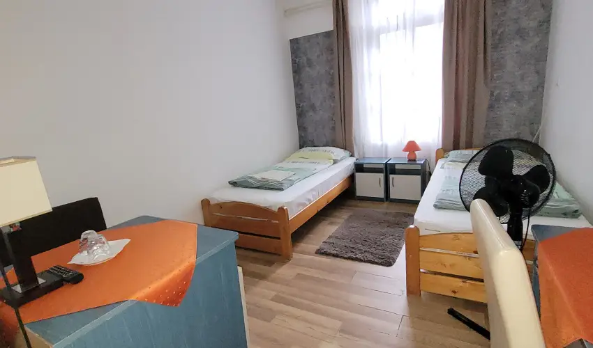 Ez�stfeny� �d�l� Visegr�d - Augusztus 20. (min. 2 �j)